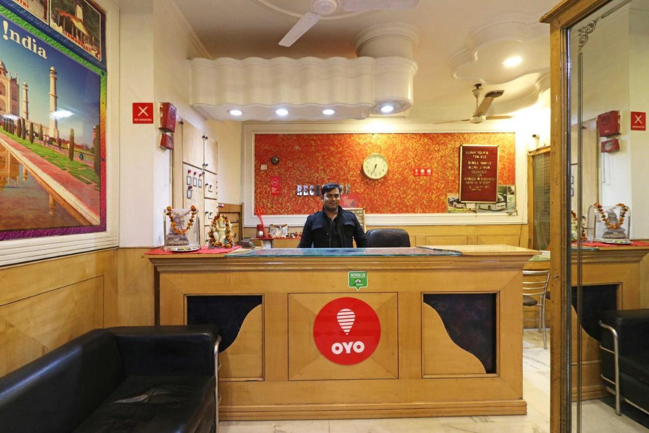 Oyo Flagship Kumar Palace Nova Deli Exterior foto